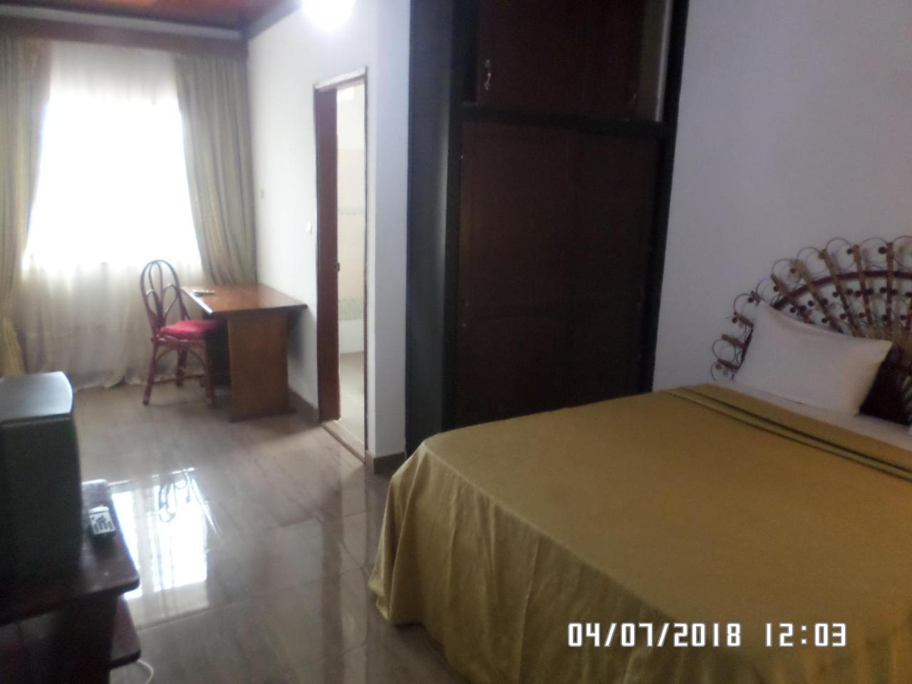 Hotel Azur Yaounde Exterior photo